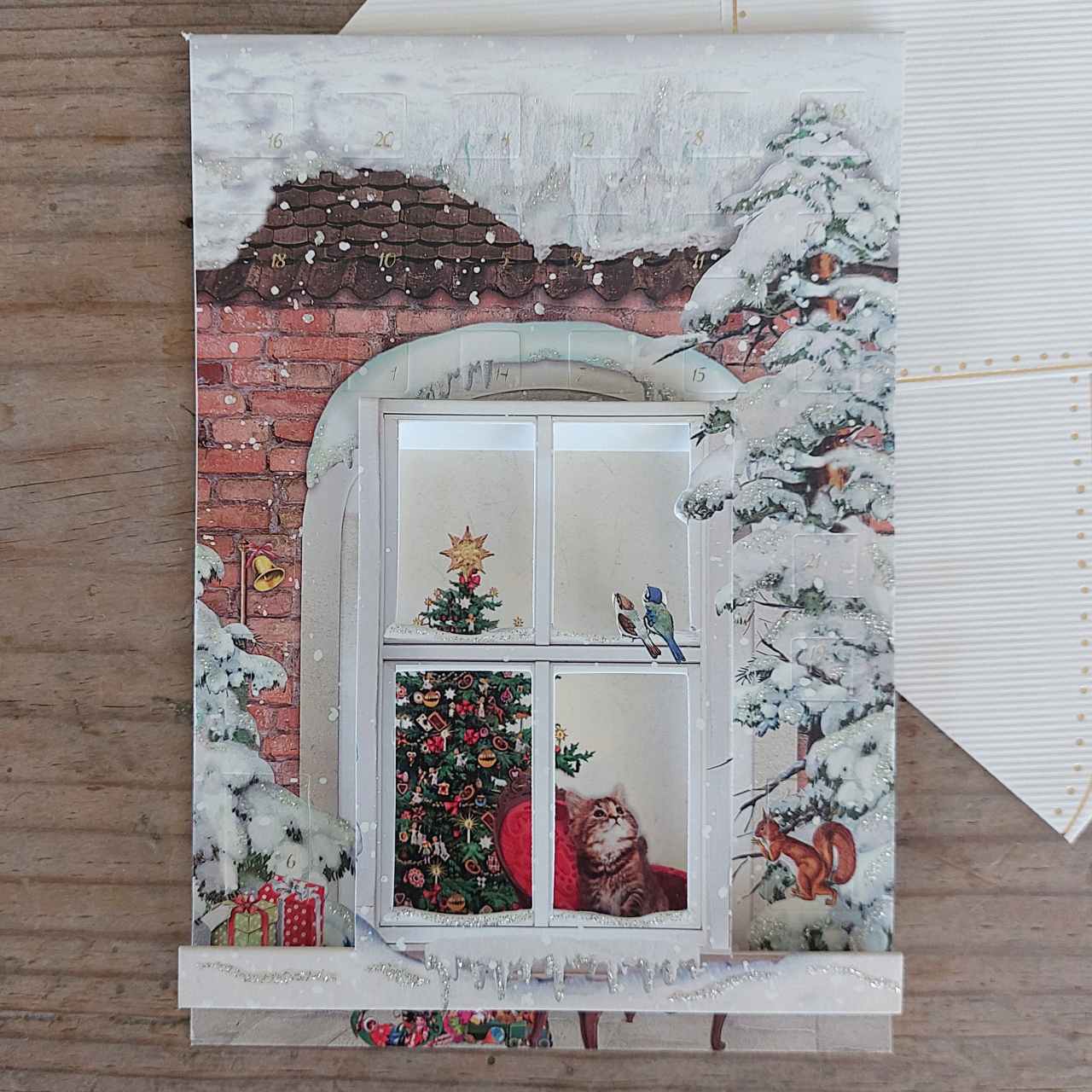 Pop-up Window Traditional Advent Calendar Card