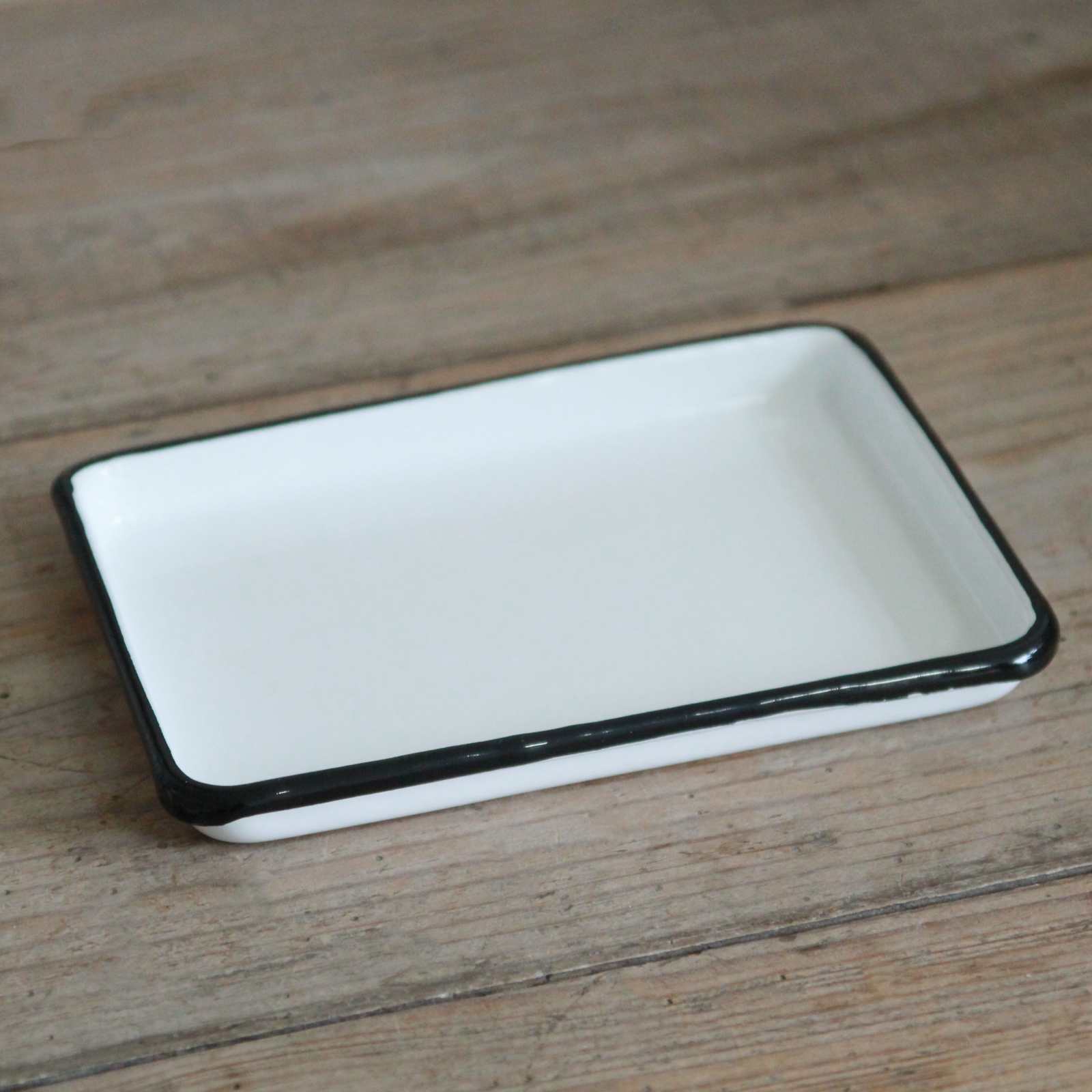 Enamel Tray - Short