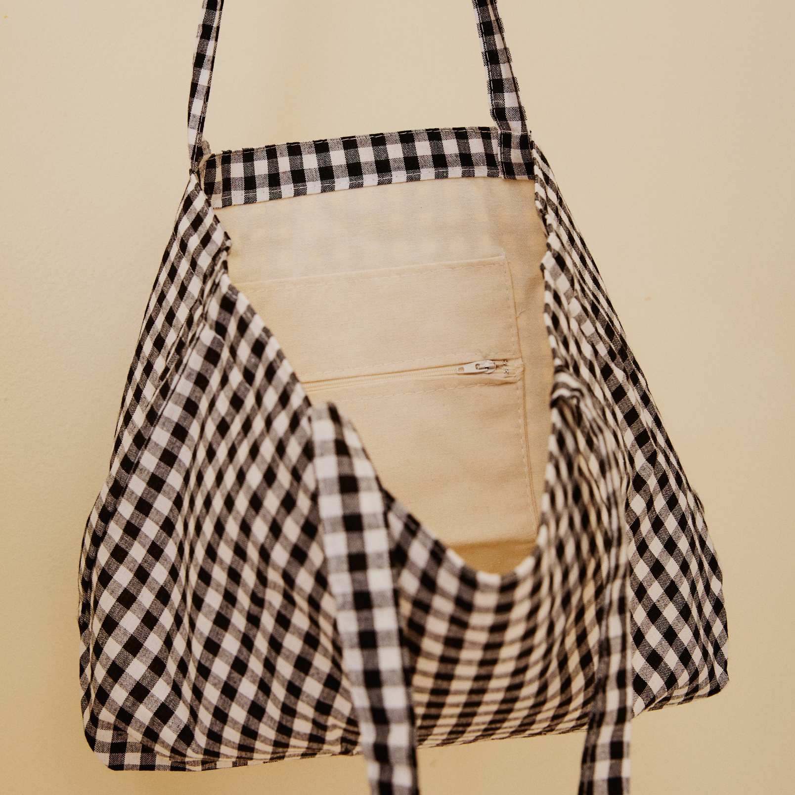 Small Gingham Bag - Black