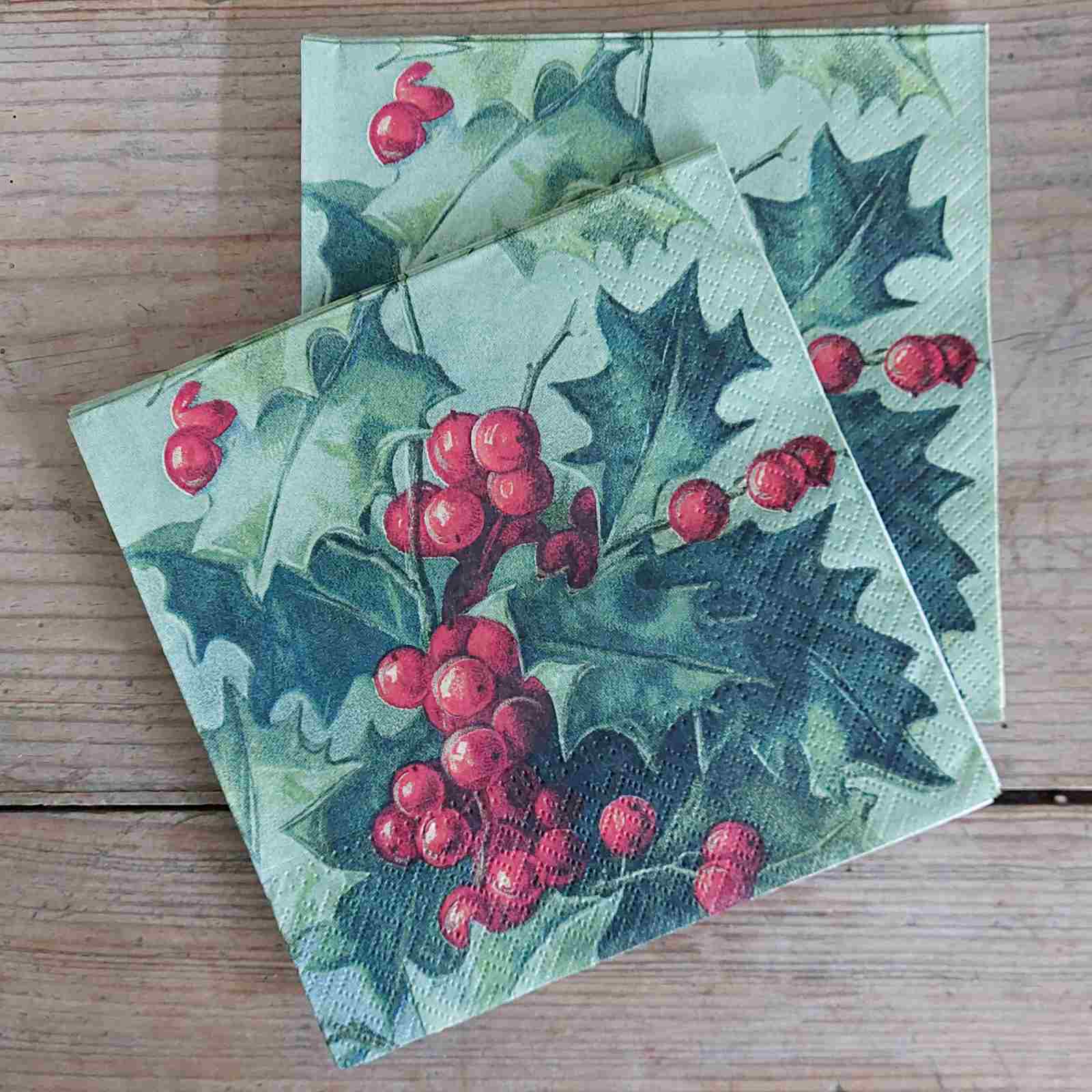 Set of Christmas Paper Napkins - Holly
