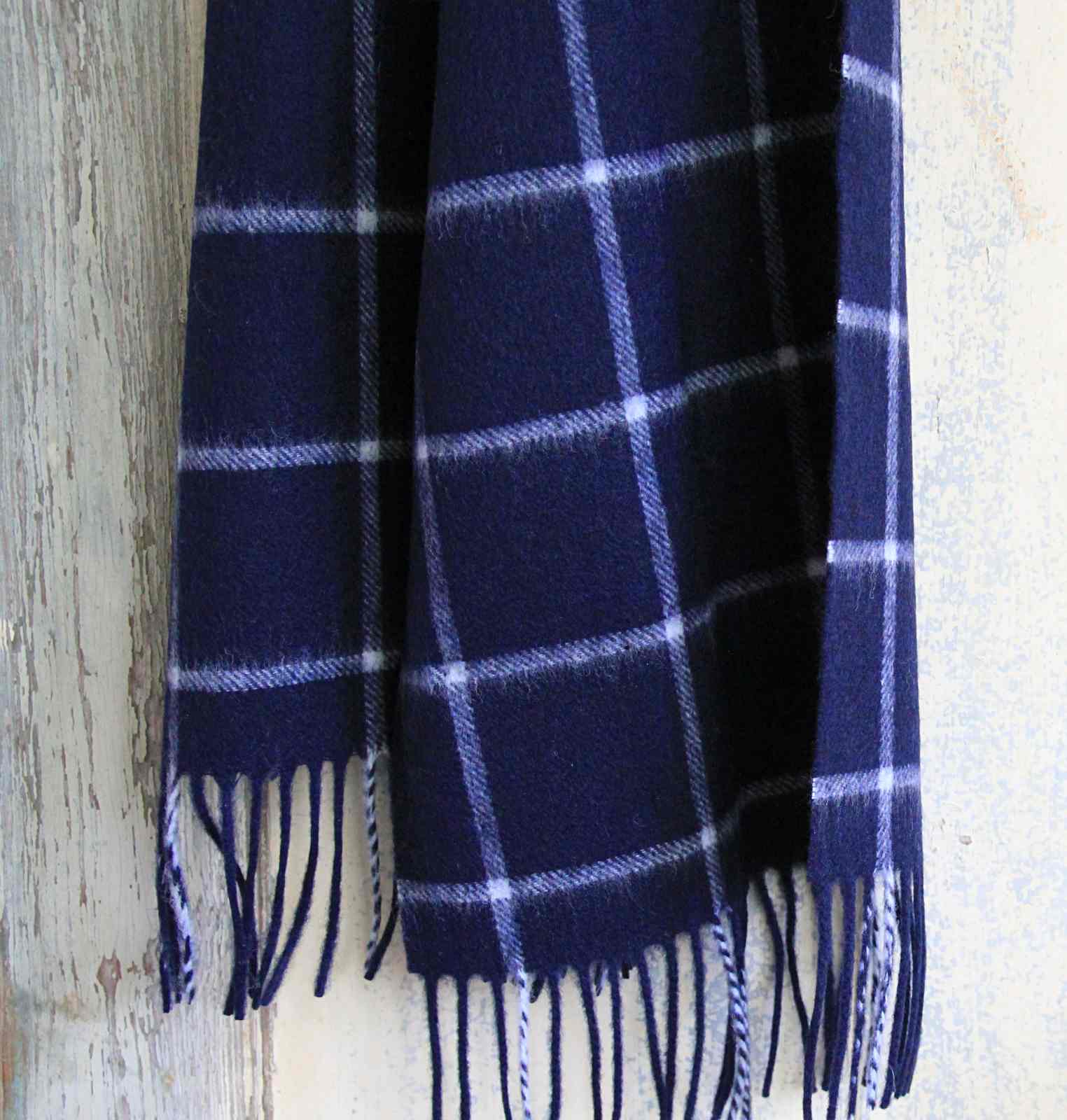 Tartan Wool Scarf Navy and Cream Check