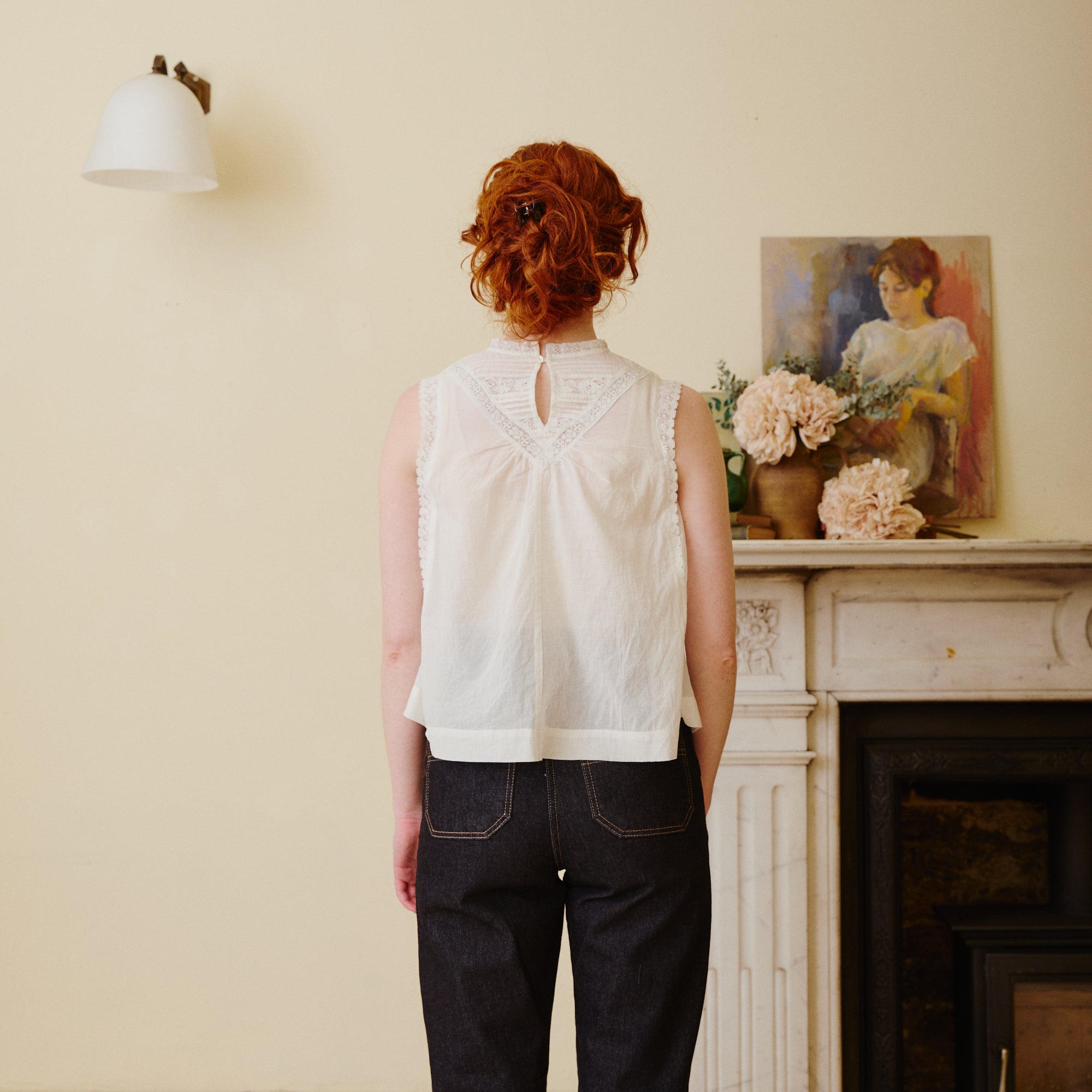 White cotton lace summer top sleeveless