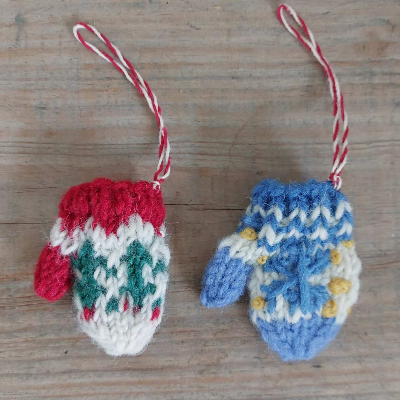Mini Knitted Mitten Decoration