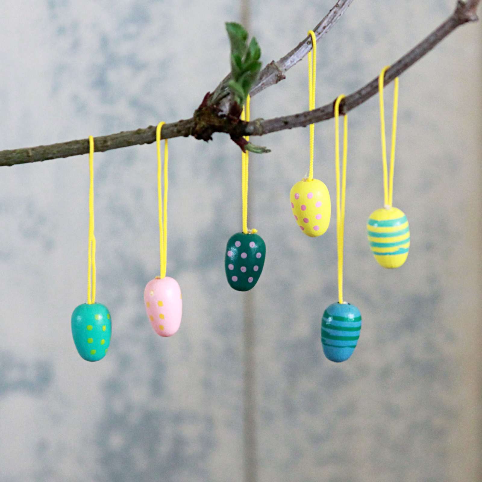 Hanging Wooden Easter Egg decorations