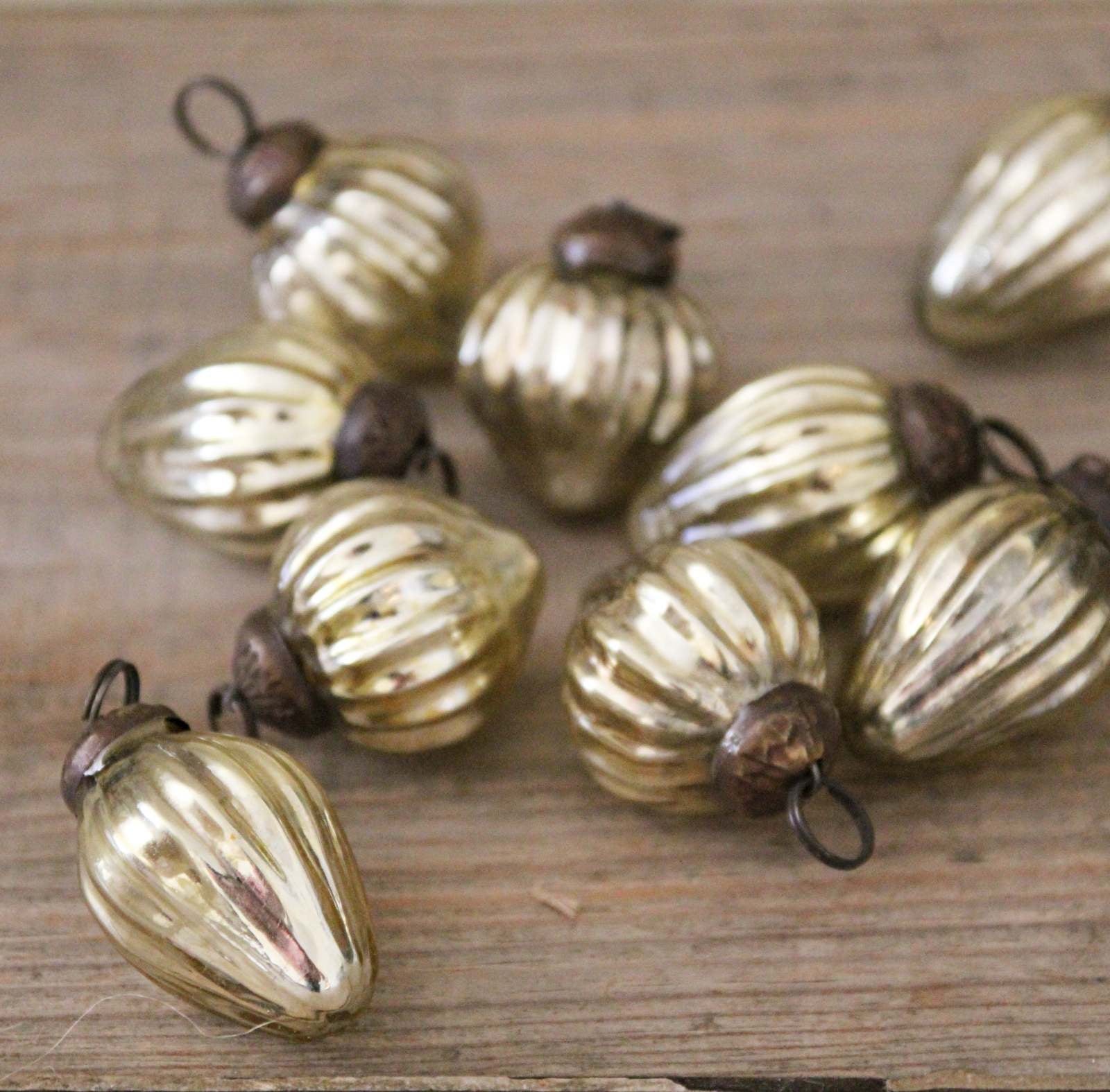 Mini Bauble - Antique Gold