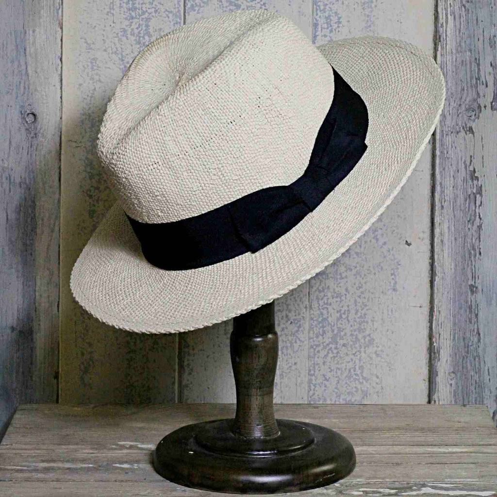 Sun hat - Panama hat with black band