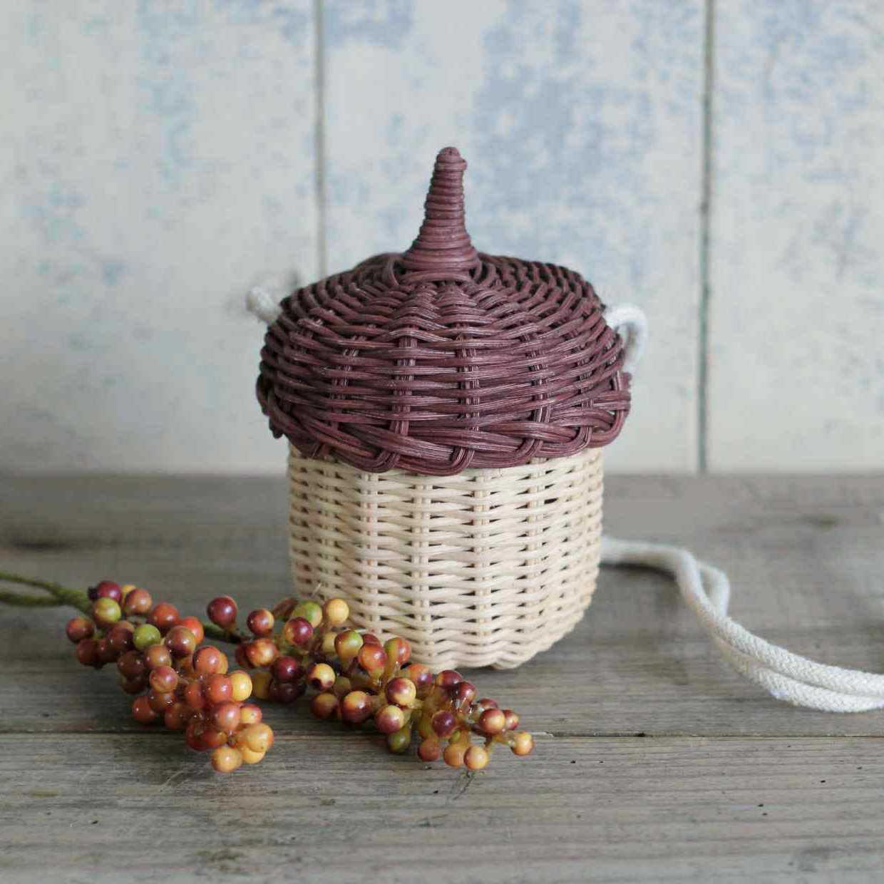 Kid's Acorn Basket Bag with Autumn berries