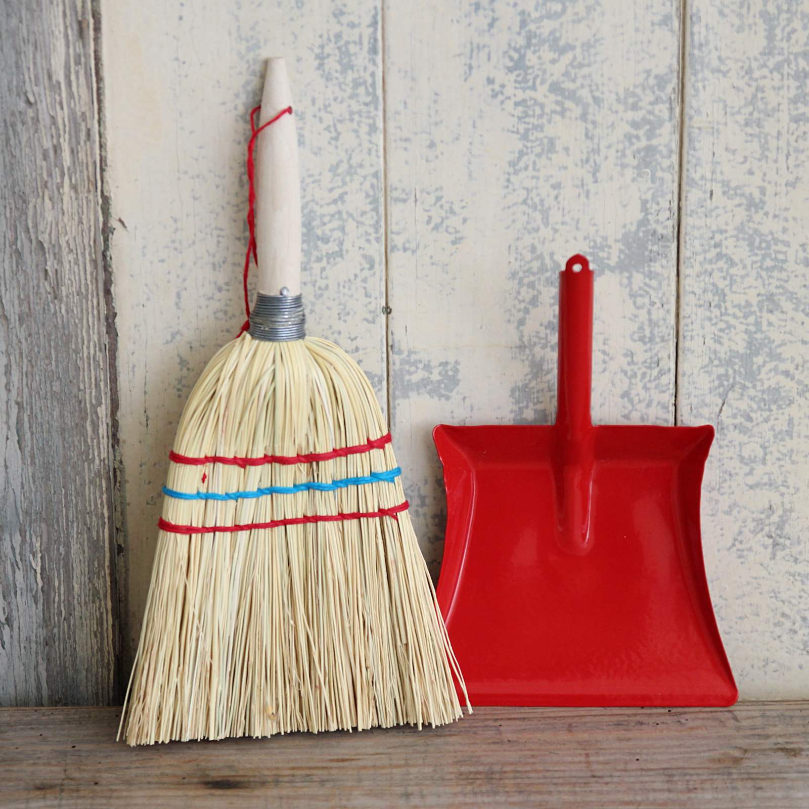 Children's Red Enamel Dustpan