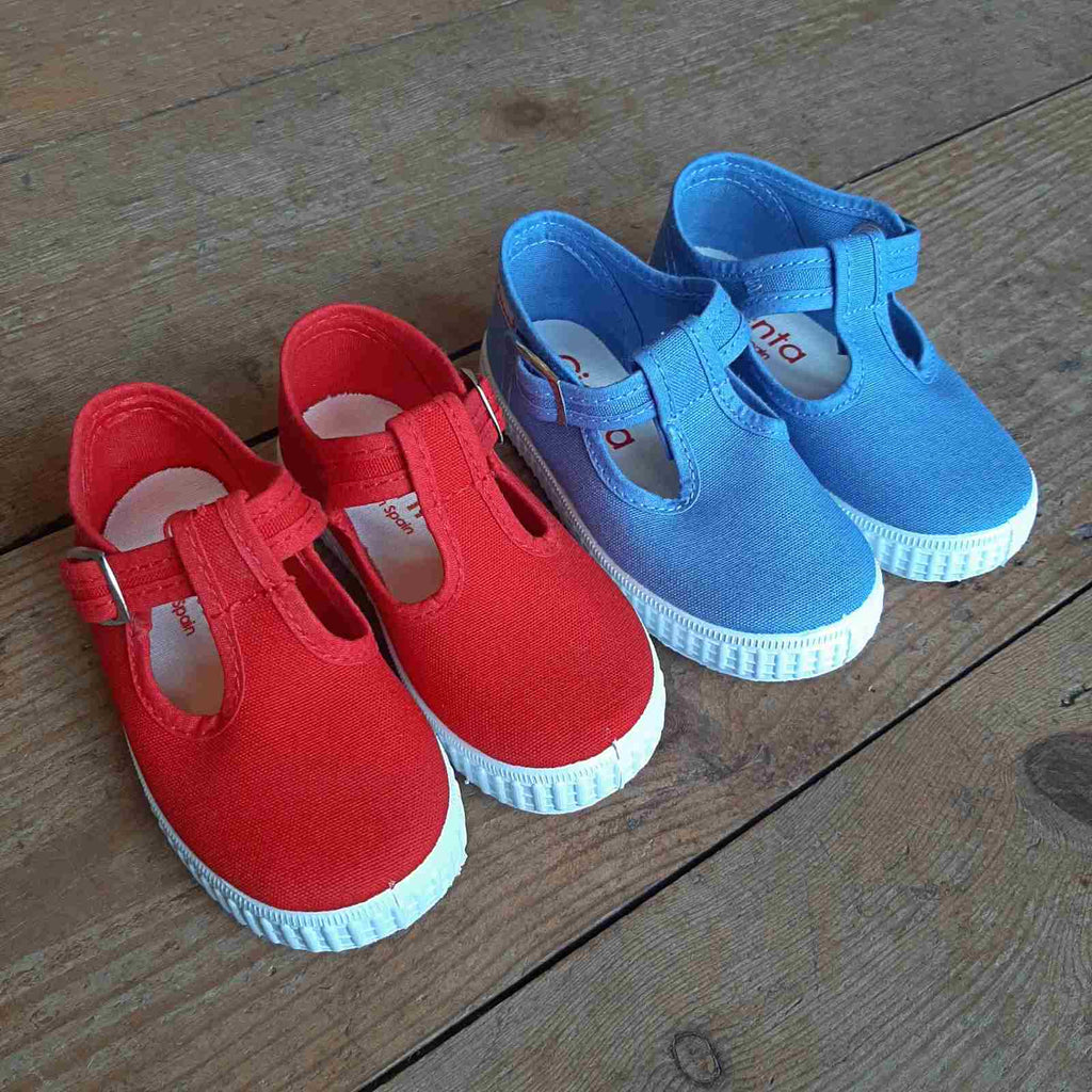 T bar canvas shoes for kids by Cienta