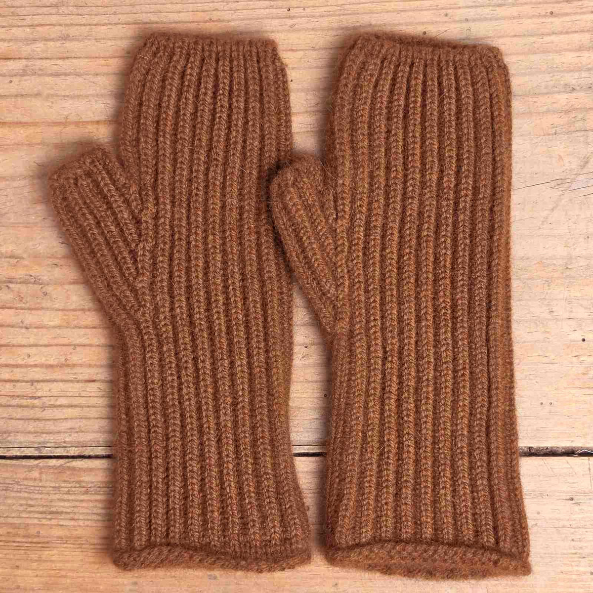 Angora Ribbed Wrist Warmers - Nutmeg