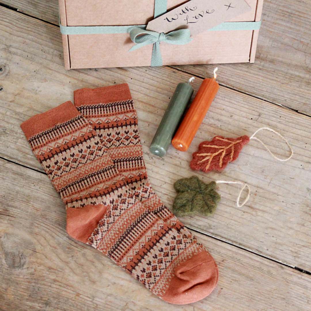 Autumn Boxed Gift Leaves Closet & Botts