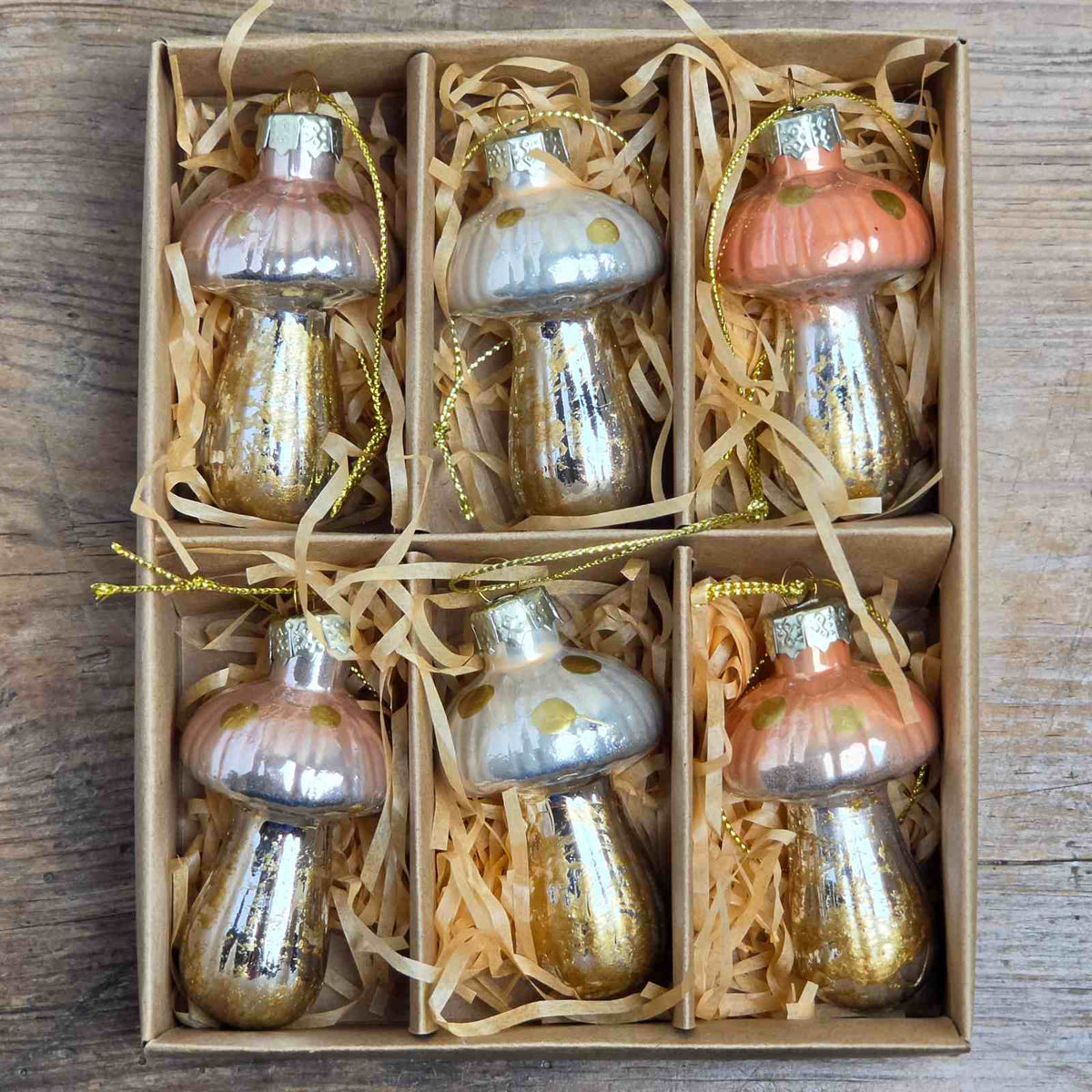 Blush Glass Toadstool Set