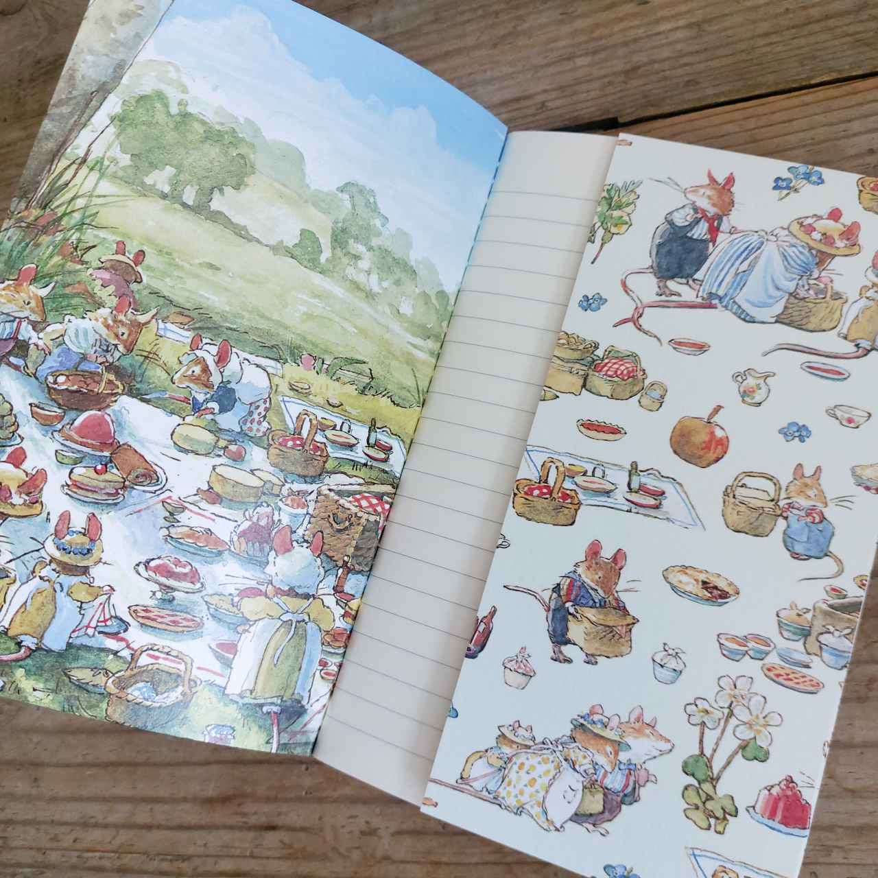 Brambly Hedge Lined Notebook