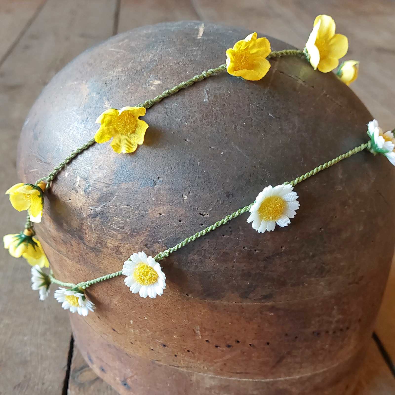 Silk Buttercup and Daisy Chain