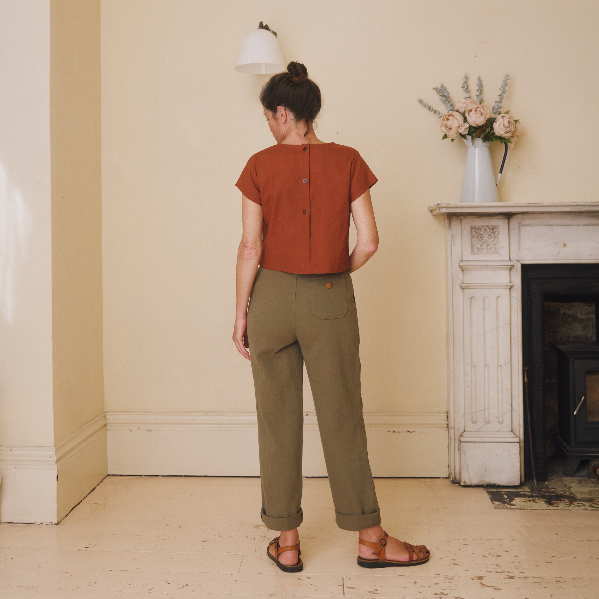 Cropped Linen Button Back Top - Rust