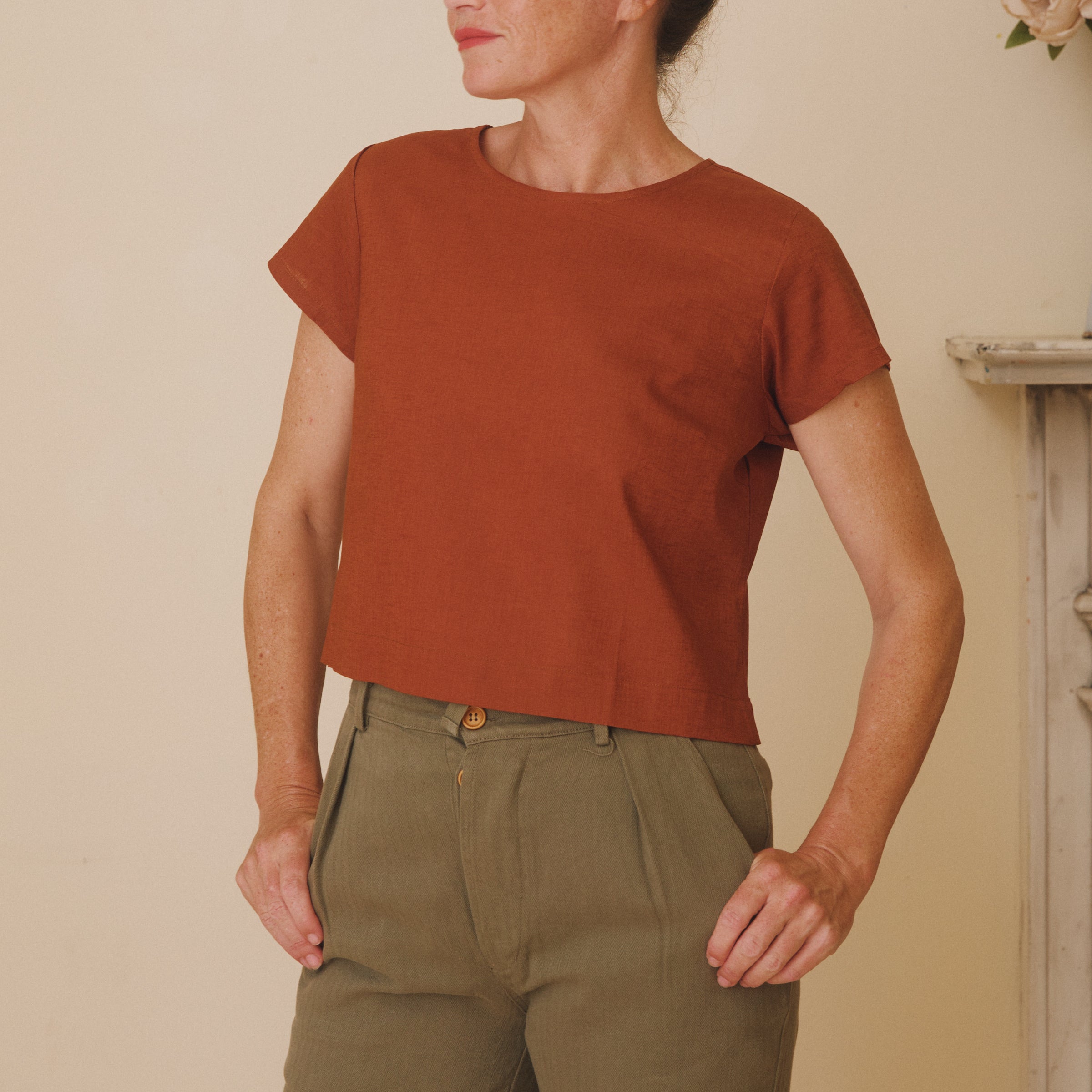 Cropped Linen Button Back Top - Rust