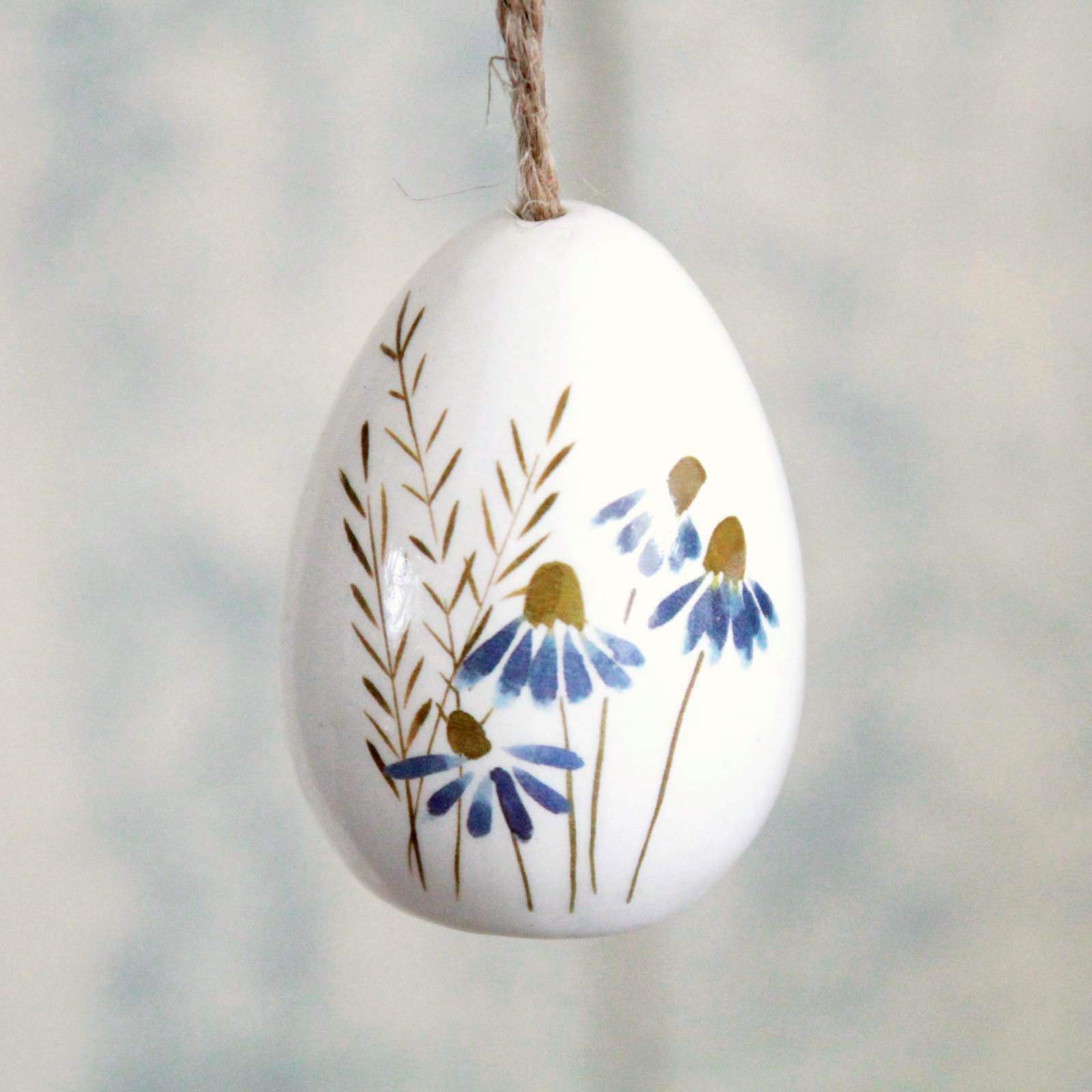 Ceramic Egg Easter Decoration - Daisies