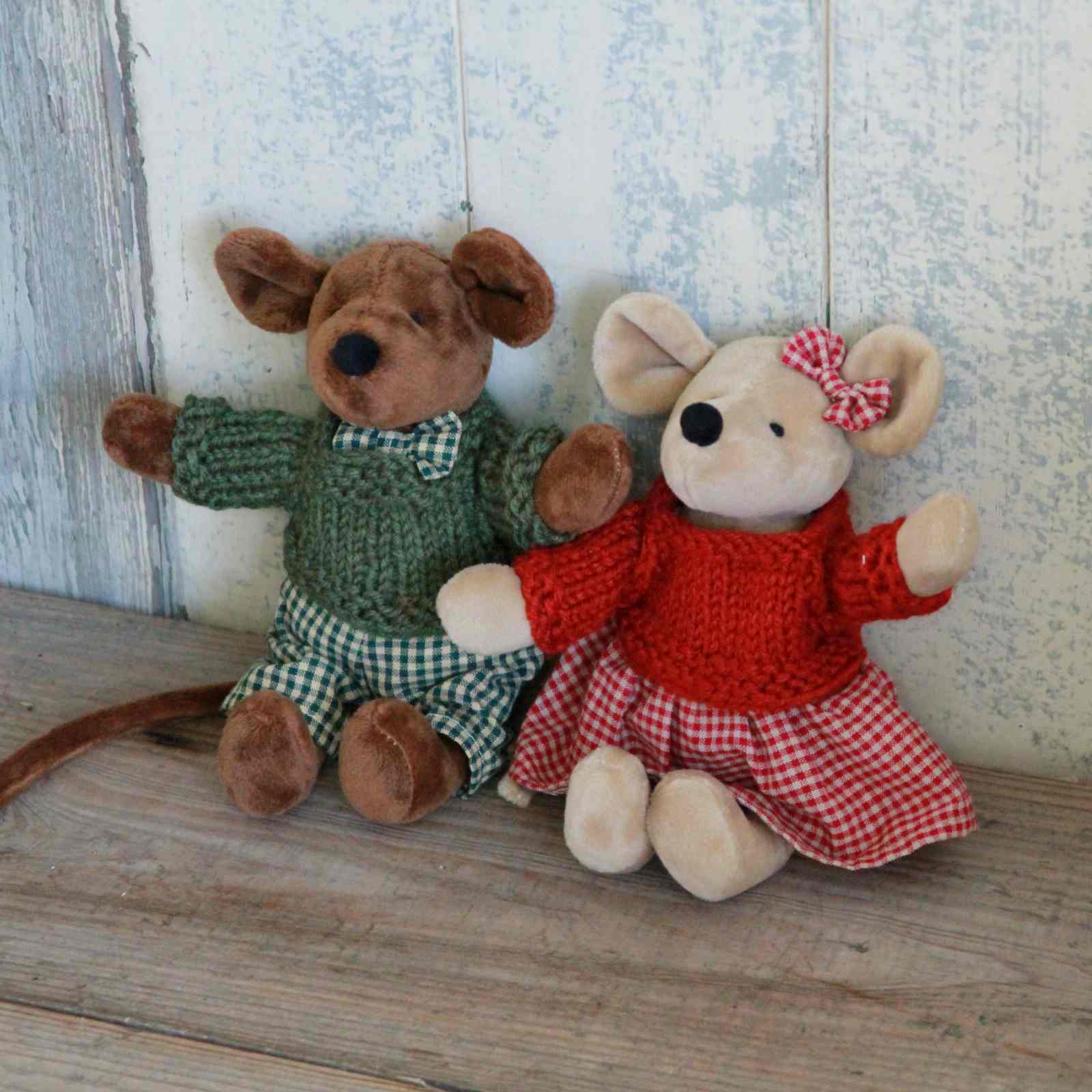 Cuddly Mice - Red Gingham