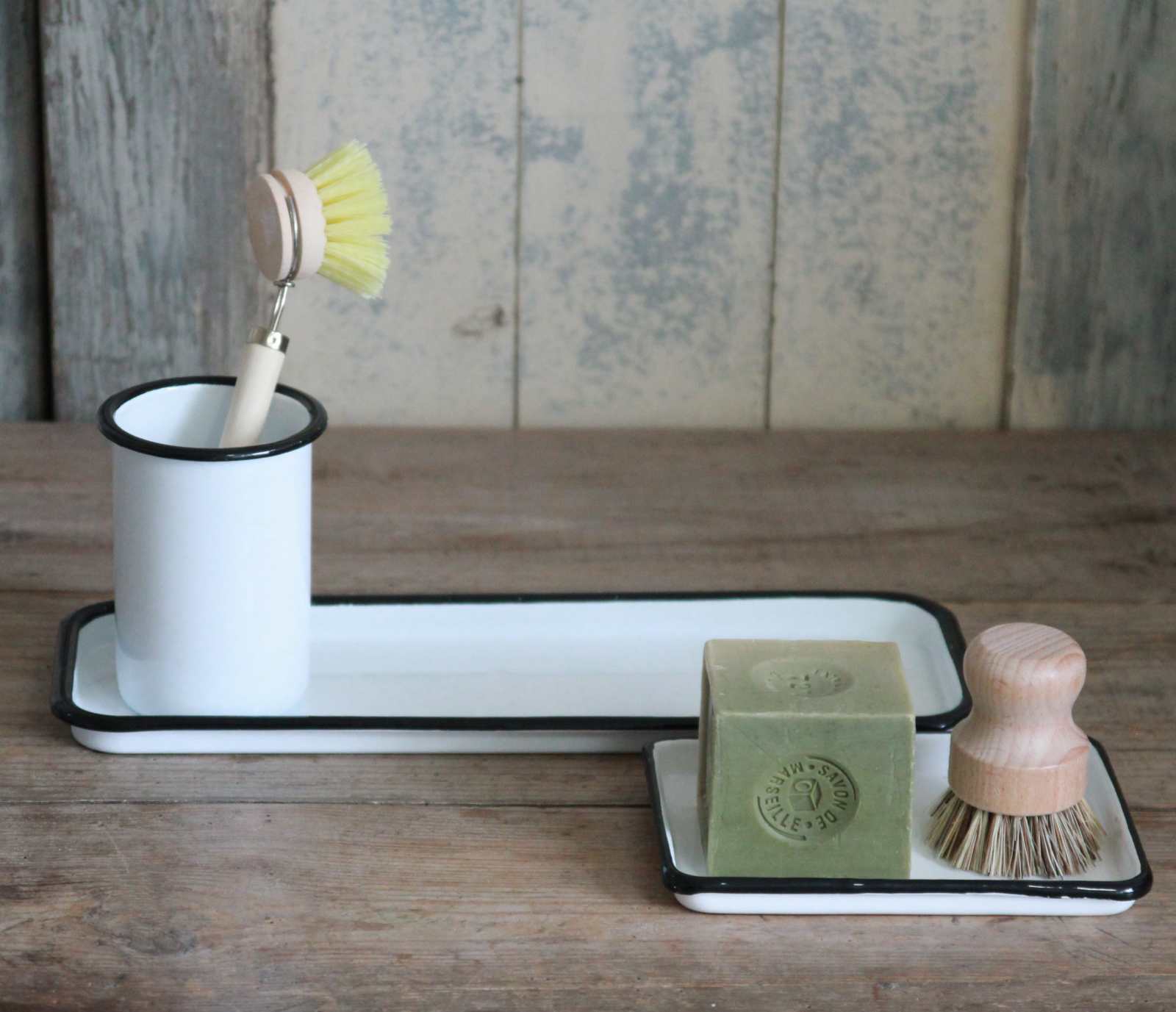Enamel Trays