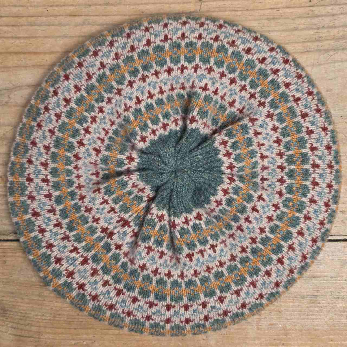 Traditional Scottish Fair Isle Beret - Rosemary