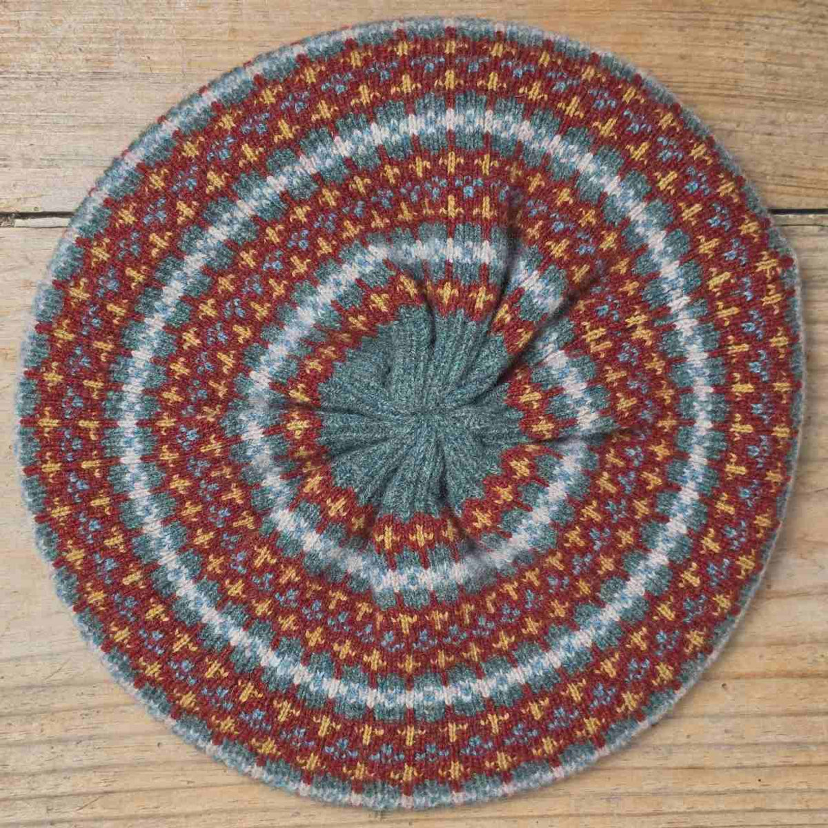 Traditional Scottish Fair Isle Beret - Russet