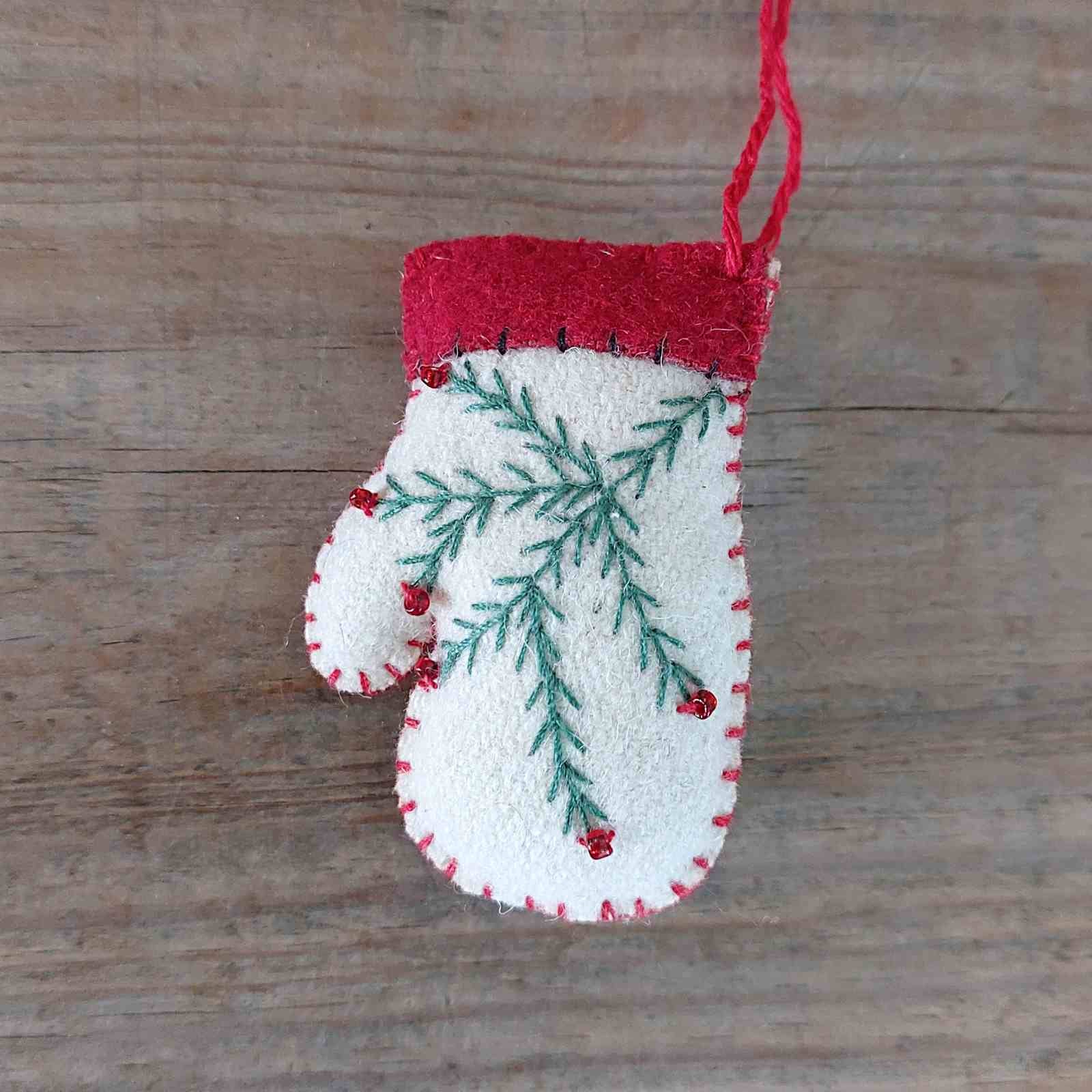 Felt Mitten Christmas Decoration