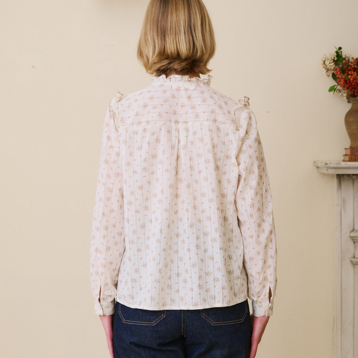 Ruffled Floral Print Blouse - Nutmeg