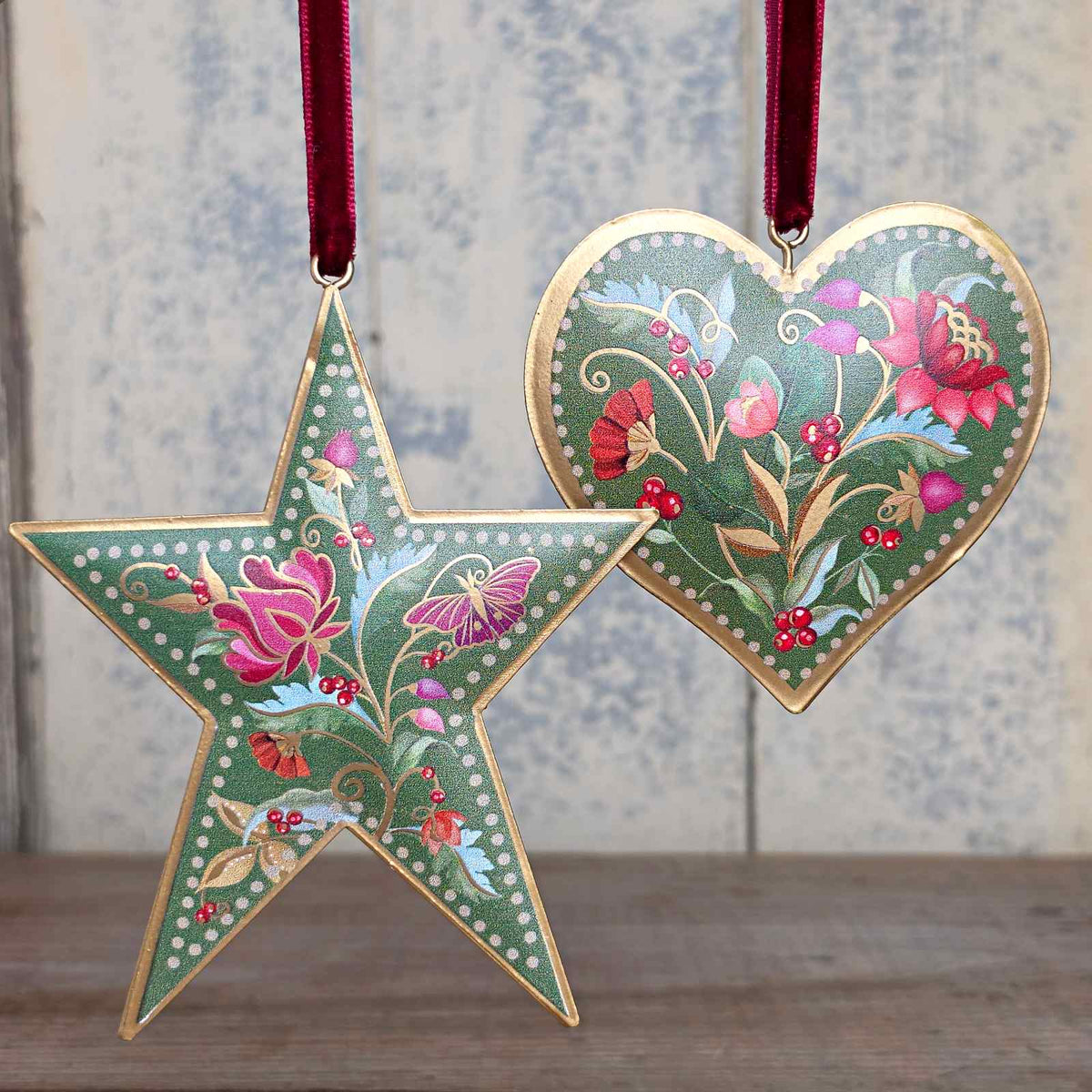 Floral Tin Heart Decoration