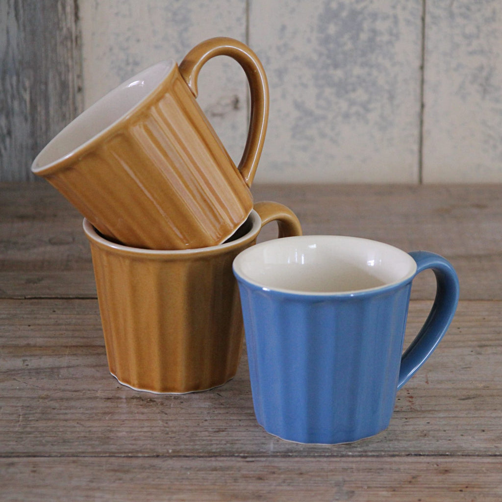 Fluted Ceramic Mug - Cornflower and mustard