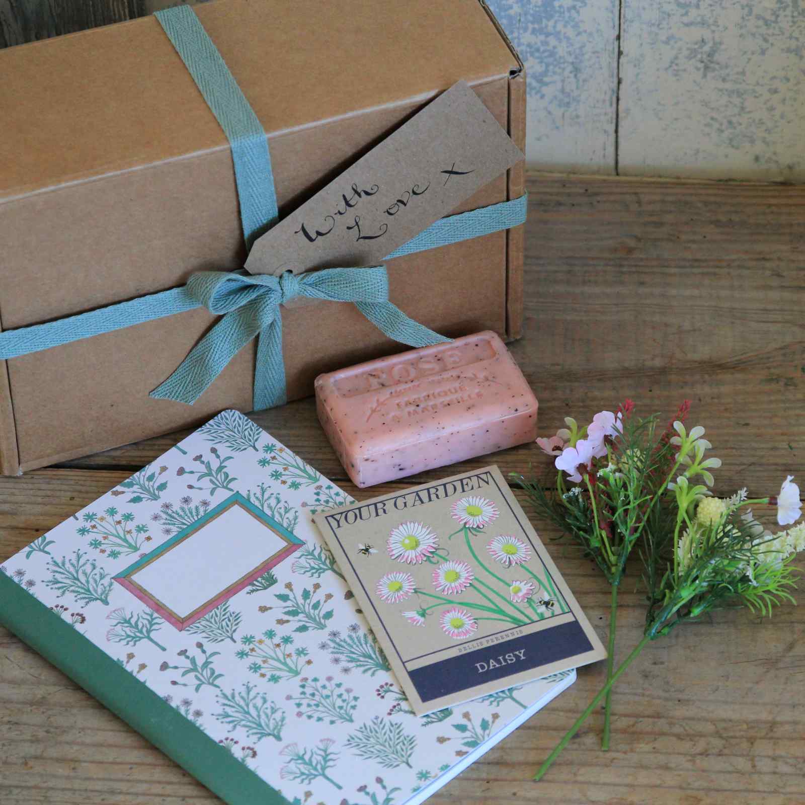 Gift Box - Botanical