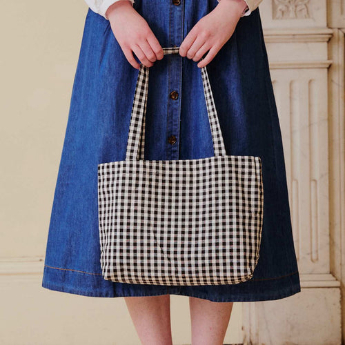 Gingham Black Pattern Print Leather Tote Bag main image 0