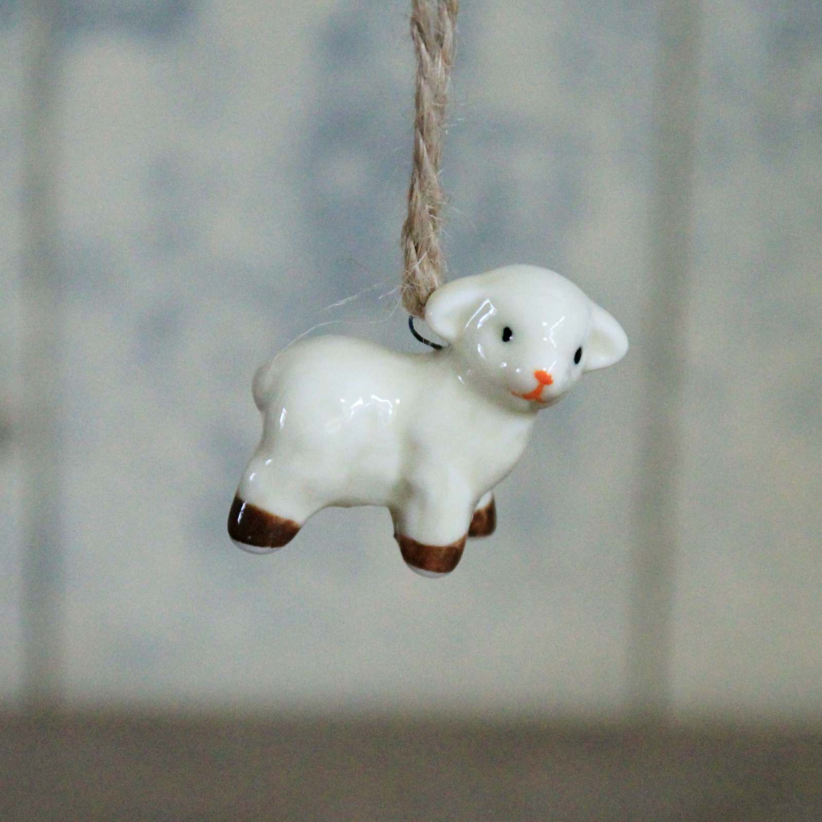 Hanging Lamb Easter Decoration