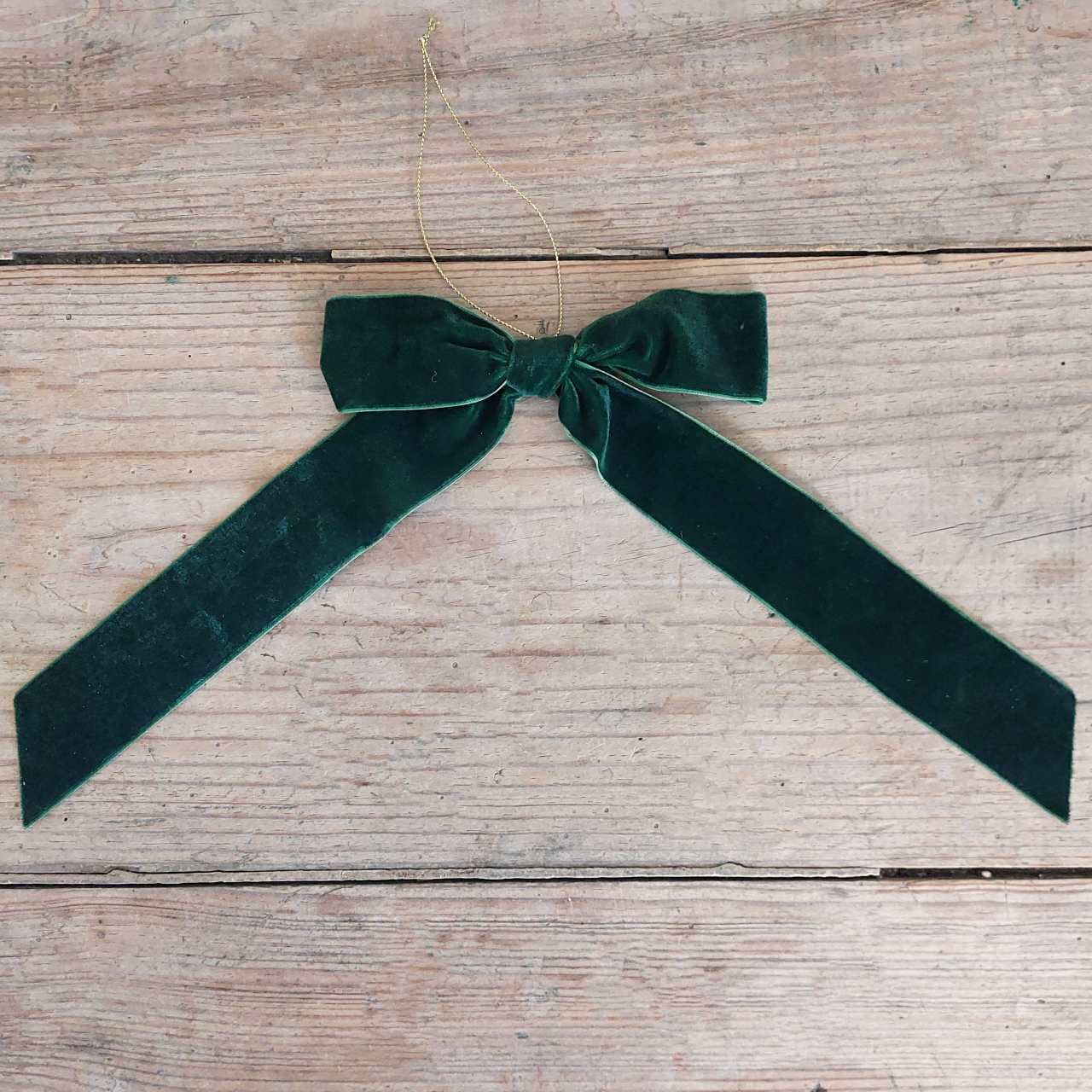 Green Velvet Bow Decoration