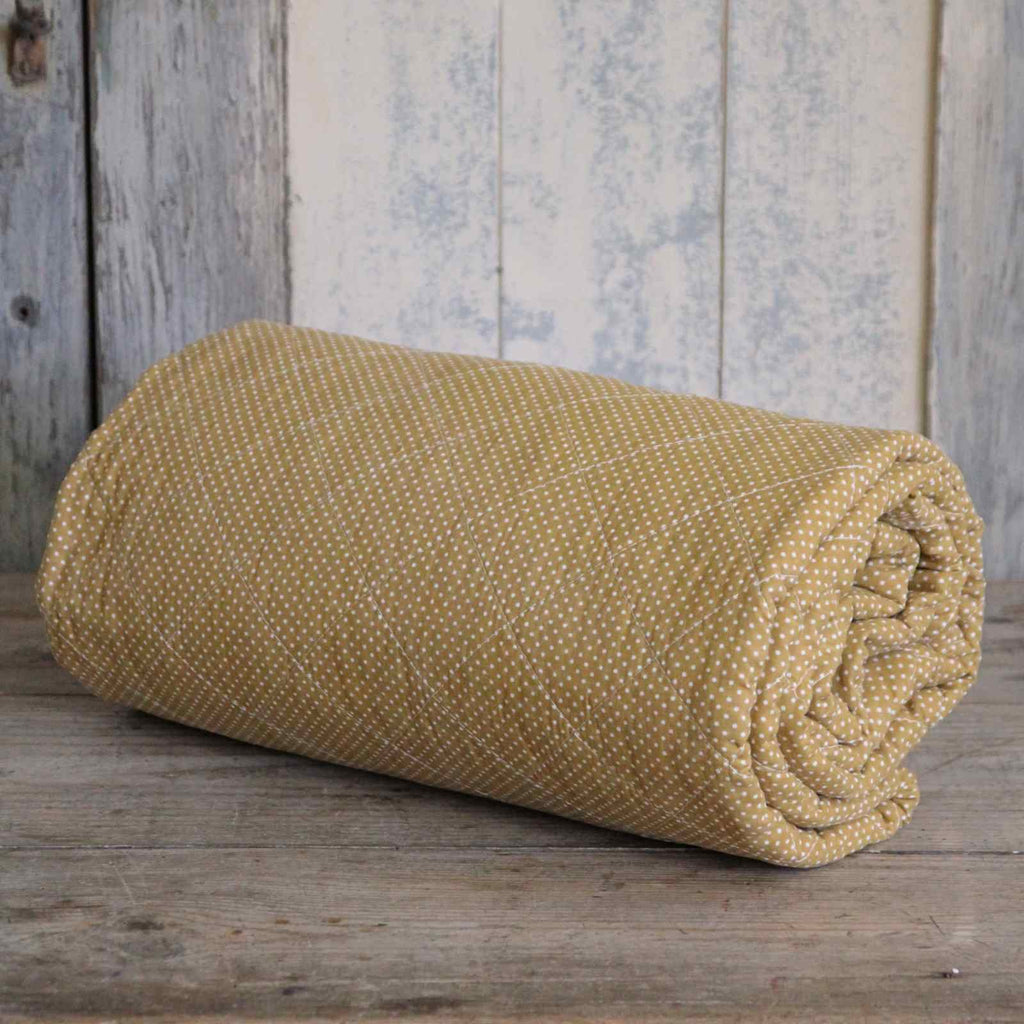 Quilted Bedspread - Mustard Dots