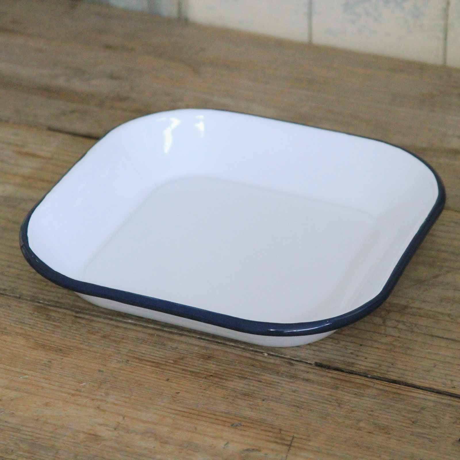 Square Enamel Roasting Tin