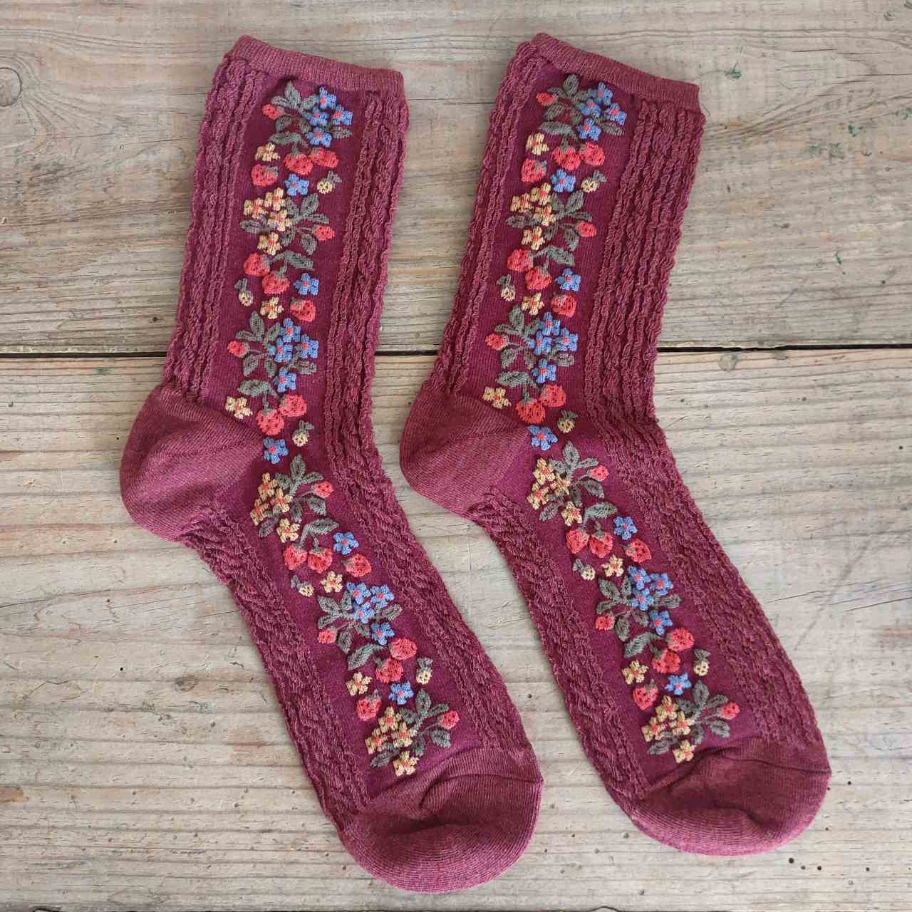 Vintage Strawberry Socks Burgundy