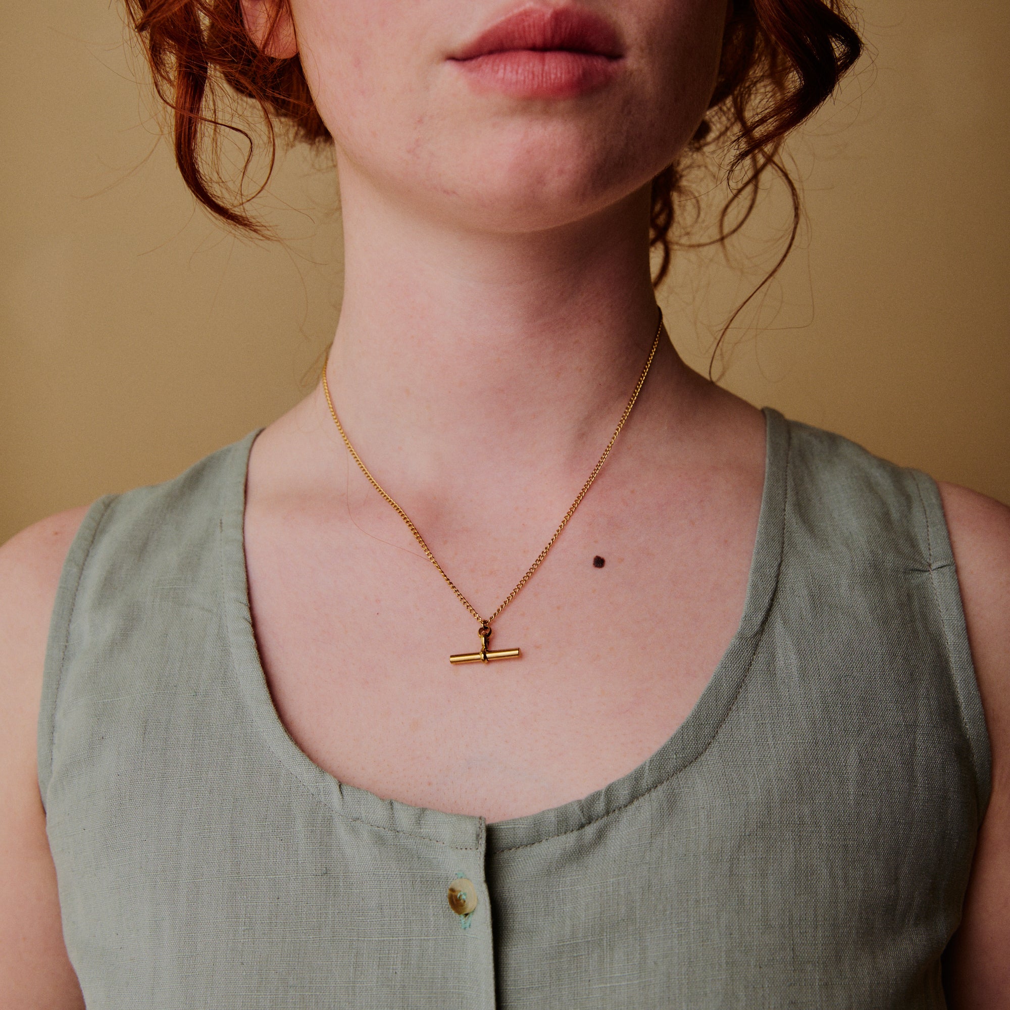 Gold T Bar Necklace - 18k Gold Plated