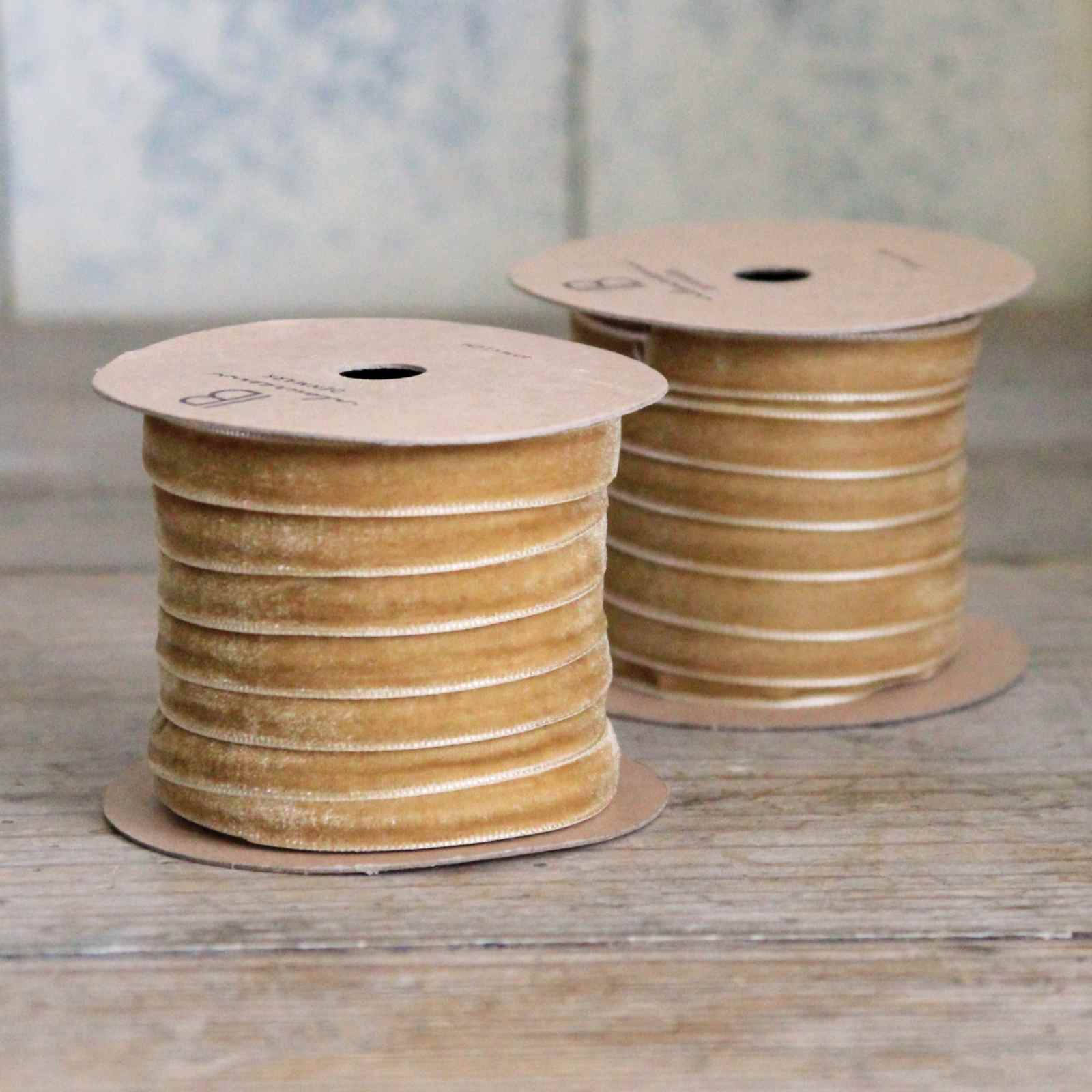 Thin Velvet Ribbon - Ochre