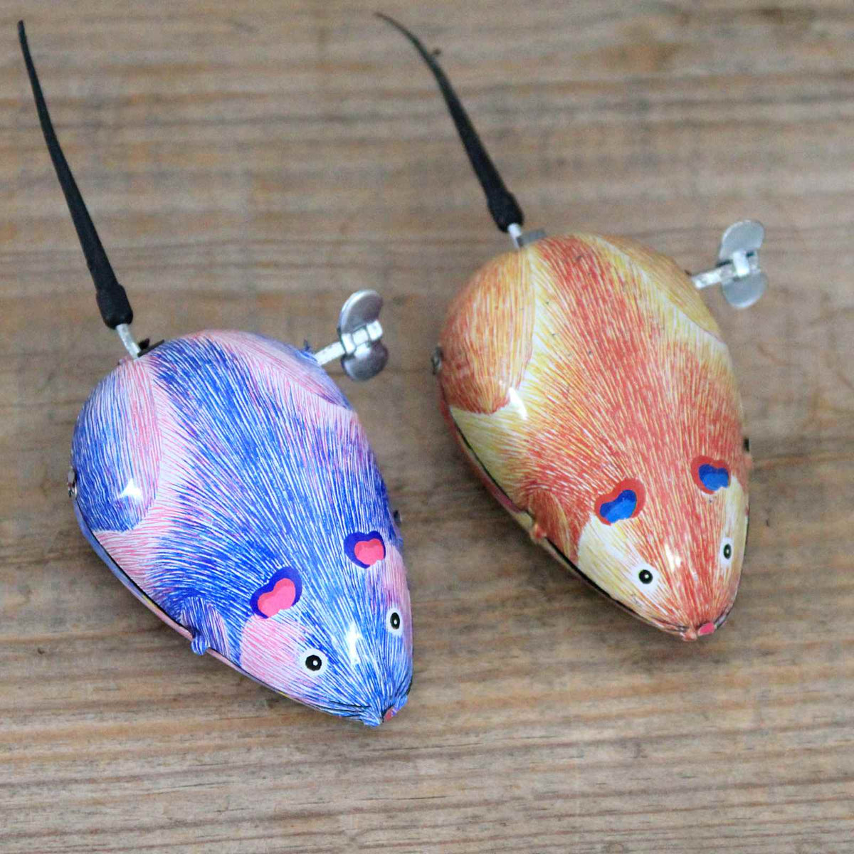Wind Up Tin Mouse Toy – Closet & Botts