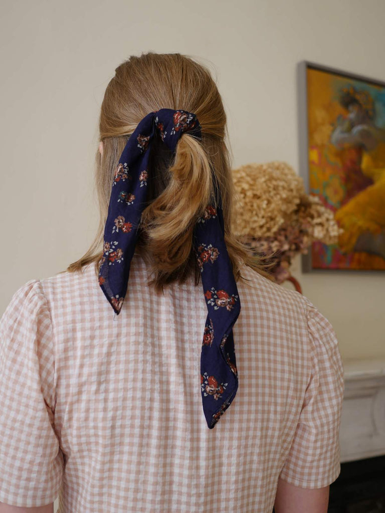 Classic vintage hair tie head scarf navy floral