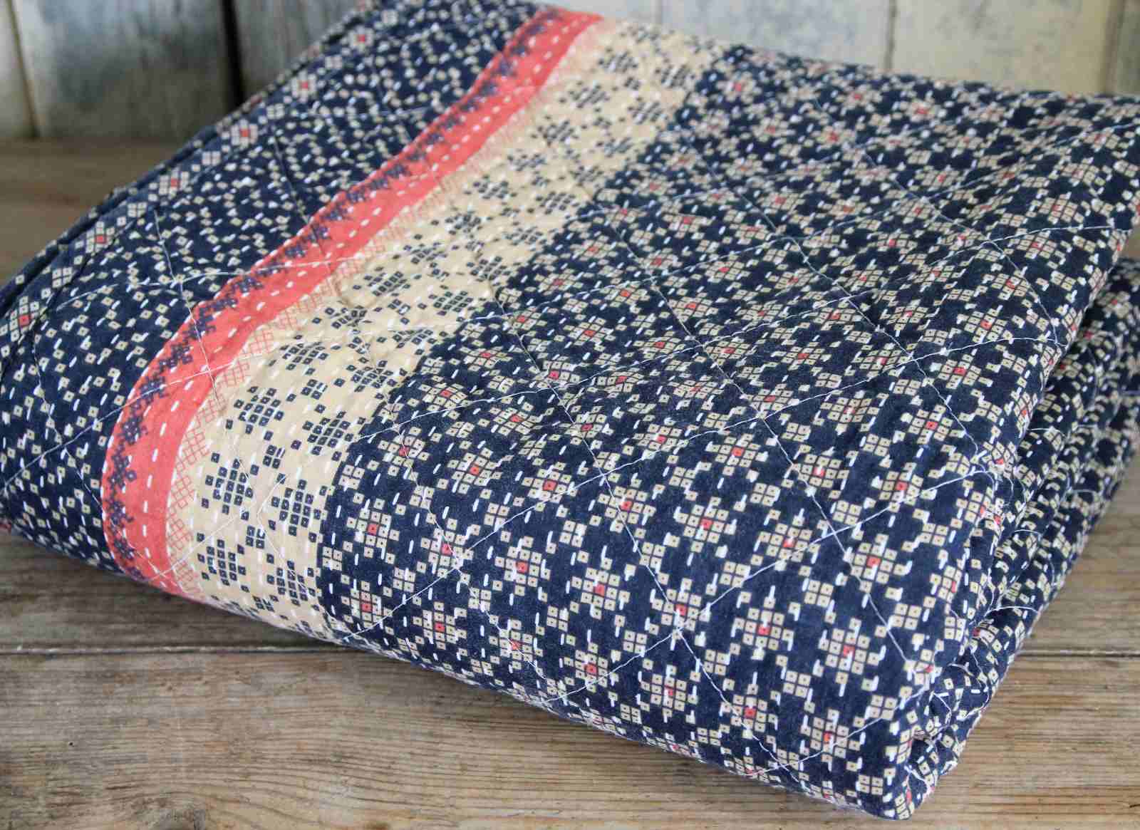 Quilted Bedspread - Indigo & Pink