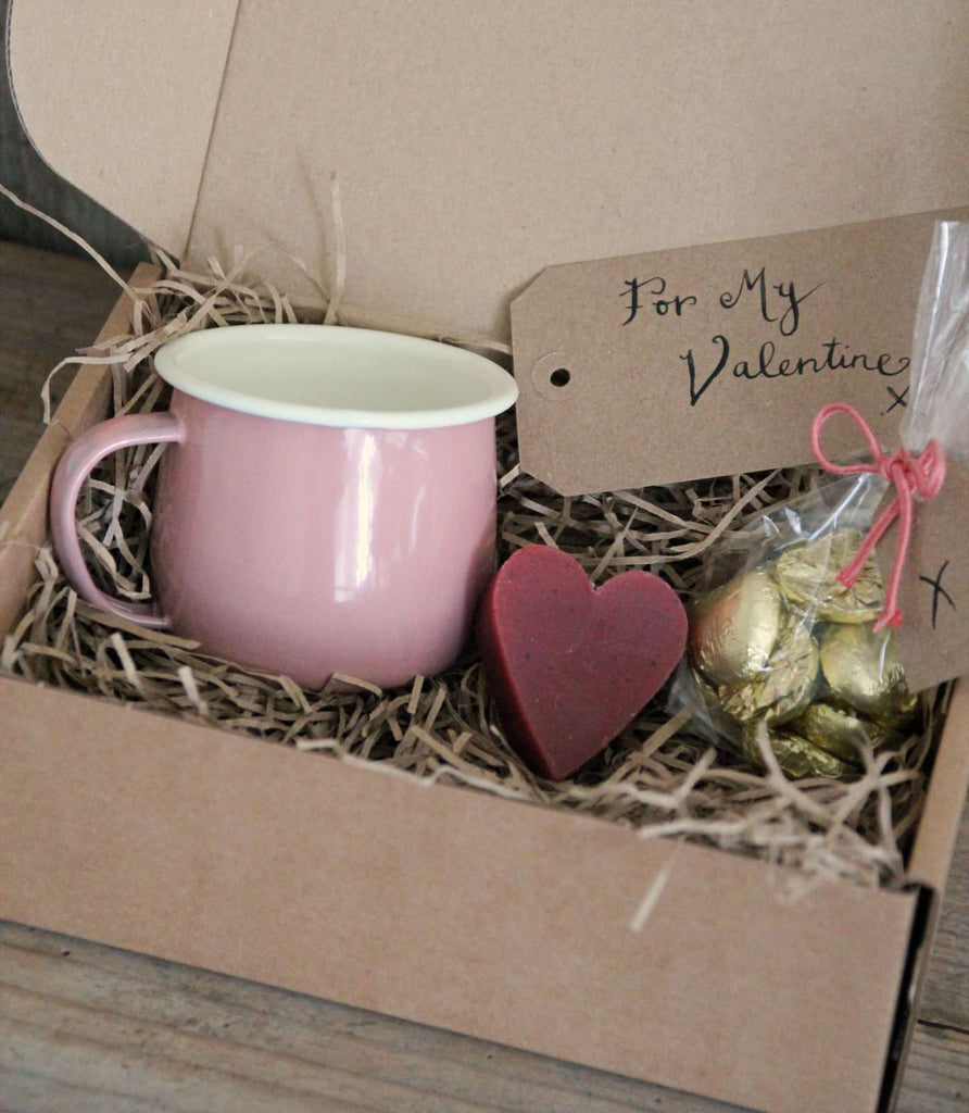 Boxed Gift - Valentine's Heart Gift Box