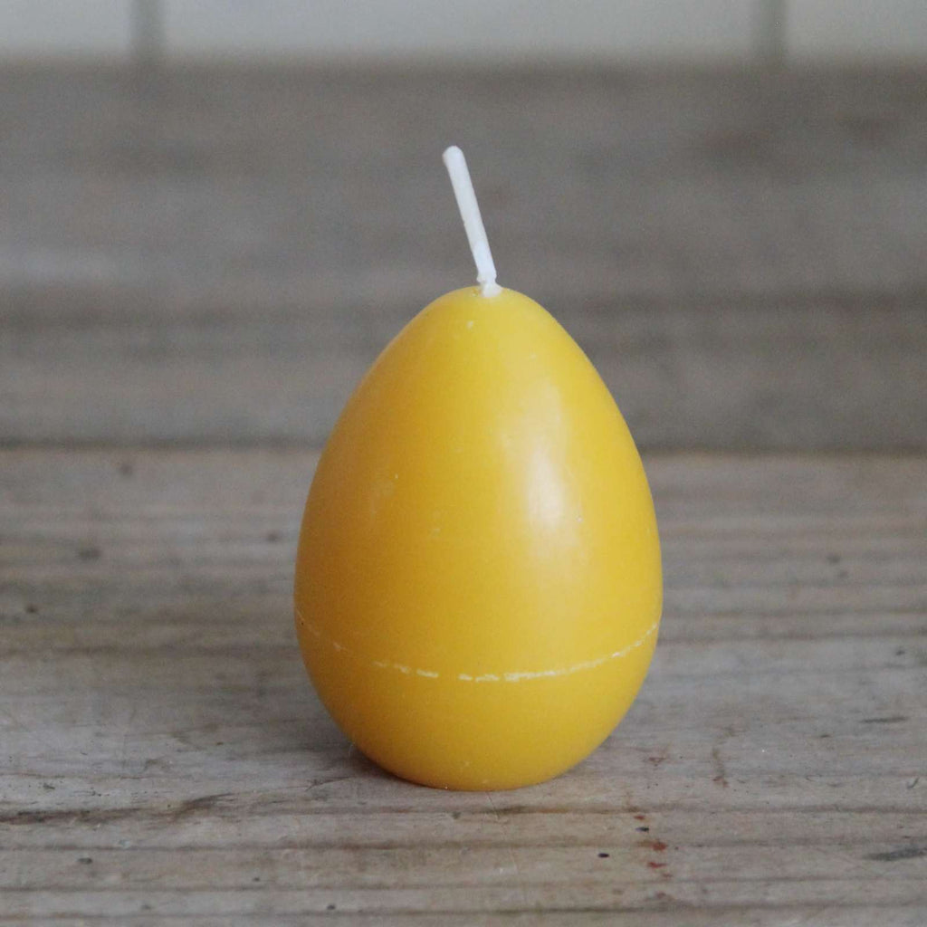 Yellow ochre egg candle