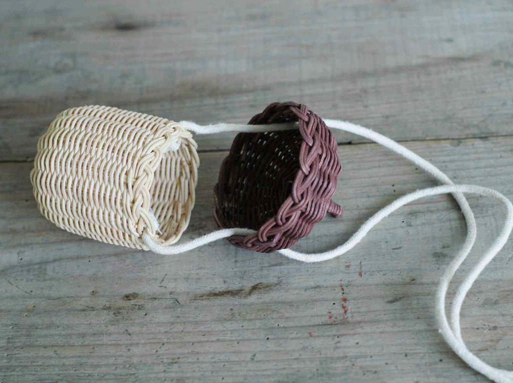 Kid's Acorn Basket Bag with open lid