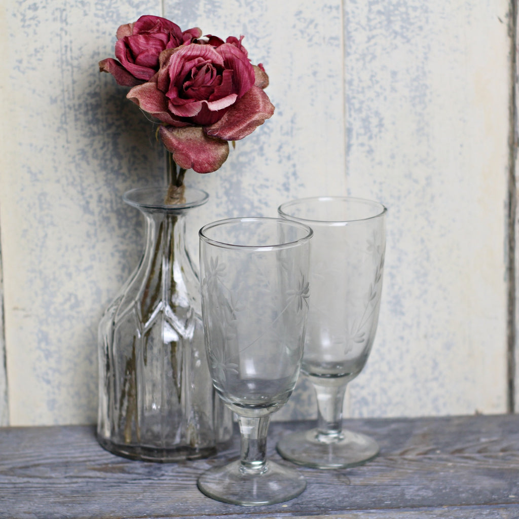 Champagne Glass - Etched flowers - Homeware Store