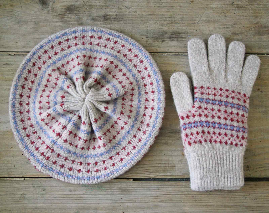 Oat Fair isle beret and matching gloves