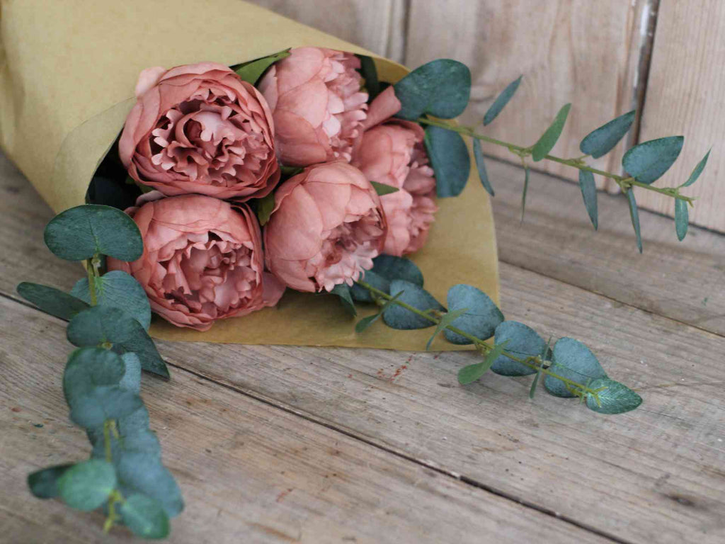Silk peony flower gift boxes for women