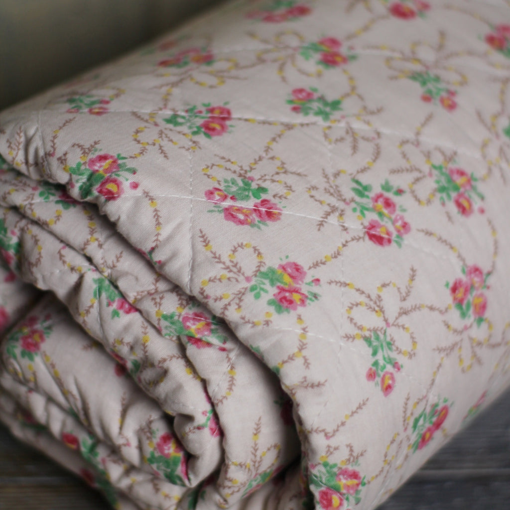 Quilted Bedspread - Vintage Rose
