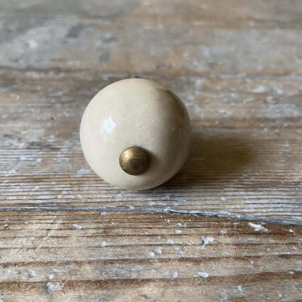 Stoneware Ball Door Knob - Homeware Store