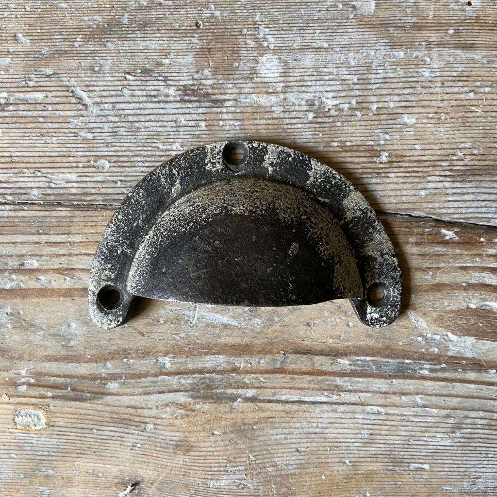 Iron drawer pull - Homeware Store